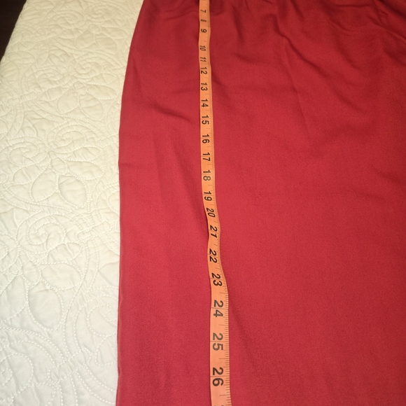 Sag Harbor size 16 Red maxi skirt with back bottom slit #254 - Picture 5 of 8